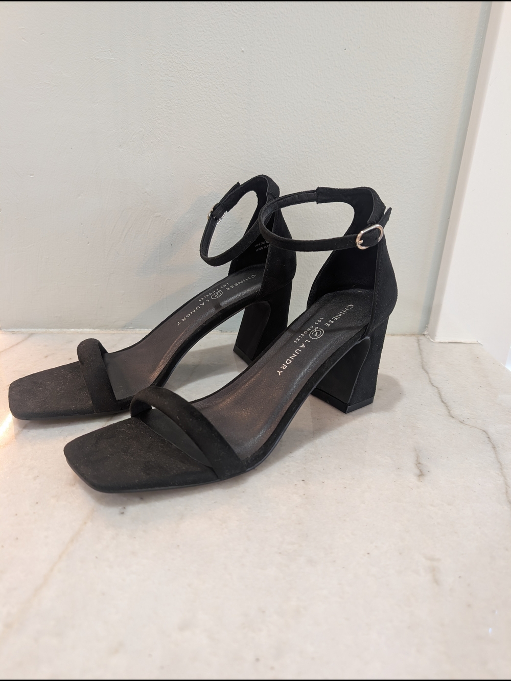 Chinese Laundry Velma Black Block Heel Ankle Strap 3" Heel Sandals Women's 8.5